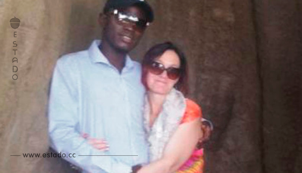 Abandonó a su esposo y 9 hijos para irse con su amor africano, años menor que conoció por internet