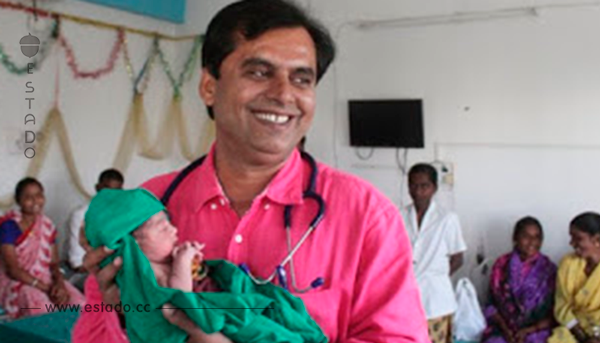 En India no es bueno tener hijas, por eso este doctor hace esto en los partos