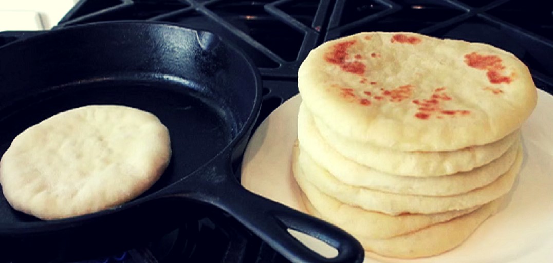 Aprende a hacer auténtico pan de pita casero