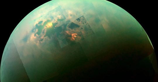 Hacen el primer mapa de la luna de Saturno Titán… y se parece mucho a la Tierra