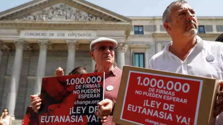 El Congreso aprueba la tramitación de la eutanasia en España