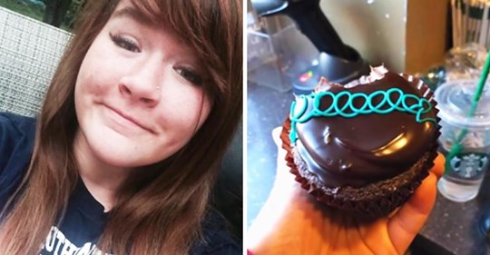 Adolescente compra todos los ponquecillos de una pastelería luego de que groseras clientes criticaran su peso
