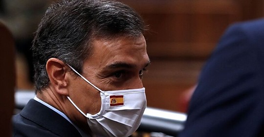 Pedro Sánchez evita hablar de recortes, acusa al PP de  tapar un delito con otro  y urge a Pablo Casado a pactar el CGPJ