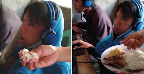 Madre le da de comer en la boca a su hijo de 13 años mientras juega videojuegos