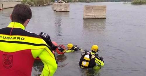 Buscan a un niño de 13 desaparecido ayer en España mientras se bañaba en el río