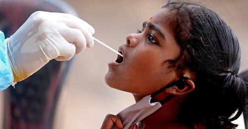India da la voz de alarma tras detectar varios casos de 'Delta plus', una nueva variante del coronavirus