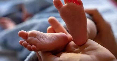 Fallece un bebé de cinco meses por coronavirus