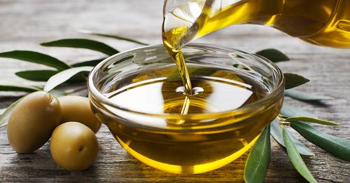 La OCU denuncia a dos conocidas marcas de aceite de oliva por fraude