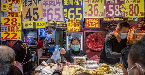 Un pescadero del mercado de Wuhan es el primer caso conocido de Covid