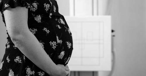 Muere una embarazada por coronavirus en España tras una cesárea que salvó a su bebé