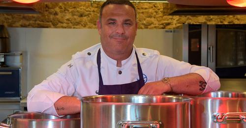 El chef Ángel León en 'Planeta Calleja': 'Hay gente mucho más importante y necesaria que un cocinero'