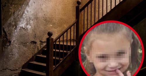 La niña desaparecida en 2019 estaba bajo una escalera: desgarradoras imágenes
