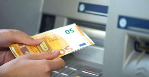 El gran banco español que enviará dinero a domicilio: no te hará falta ir al cajero
